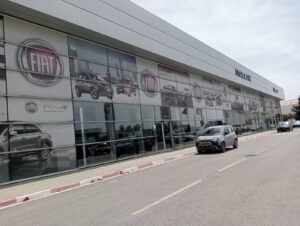 façade entreprise partenaire Tunisie bâtiment professionnel accueil visiteurs INT Formation
